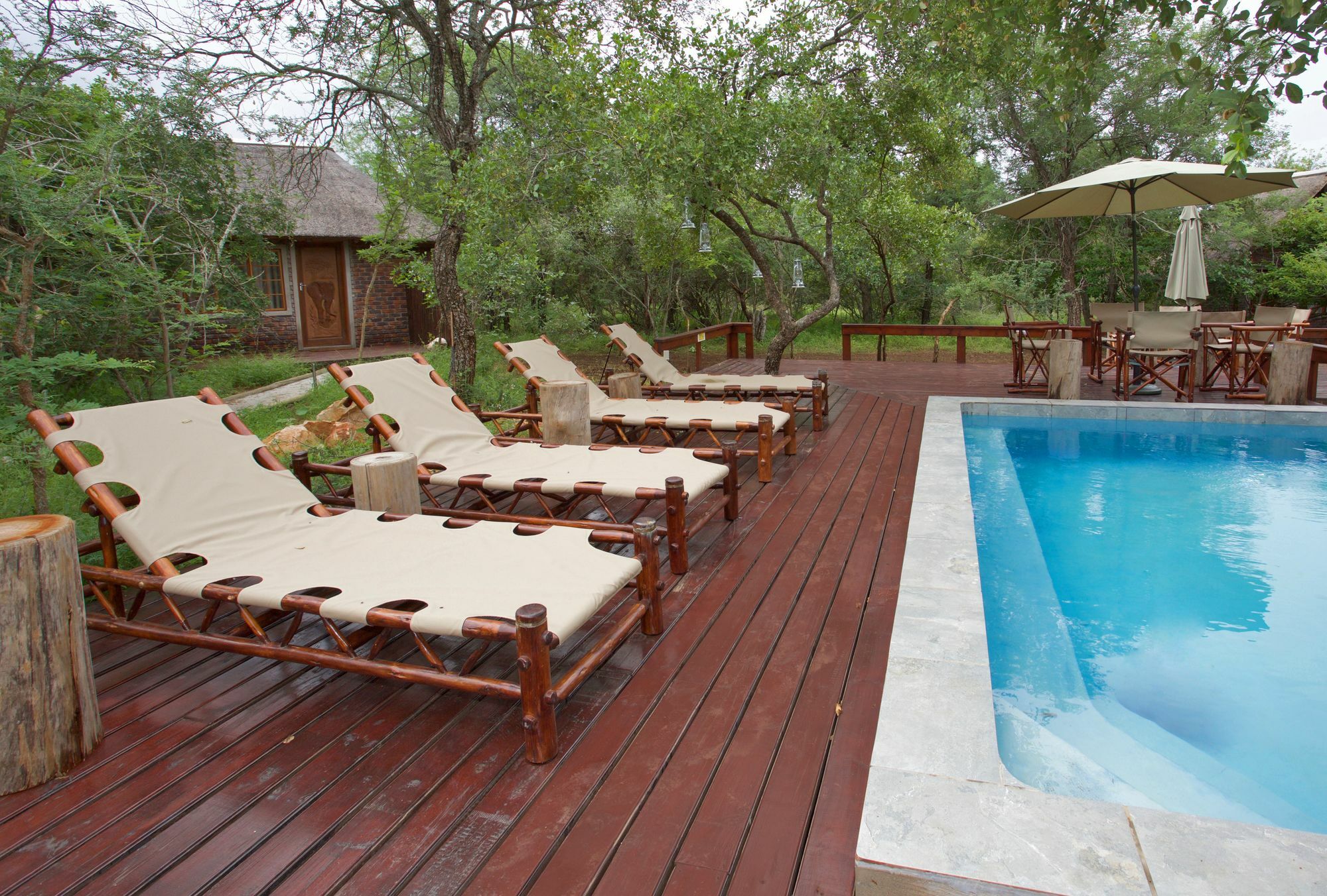 Tusk Bush Lodge Marloth Park Exterior foto